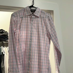 Bonobos Men’s Dress Shirt - 15x34. Tailored fit